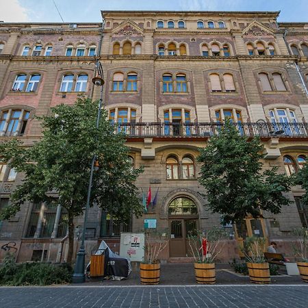 Velvet Vista Apartment Будапеща Екстериор снимка
