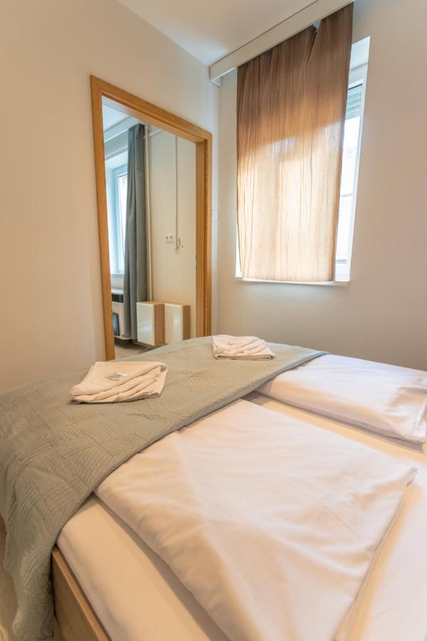 Velvet Vista Apartment Будапеща Екстериор снимка