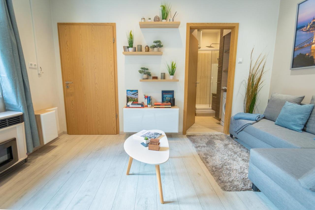 Velvet Vista Apartment Будапеща Екстериор снимка