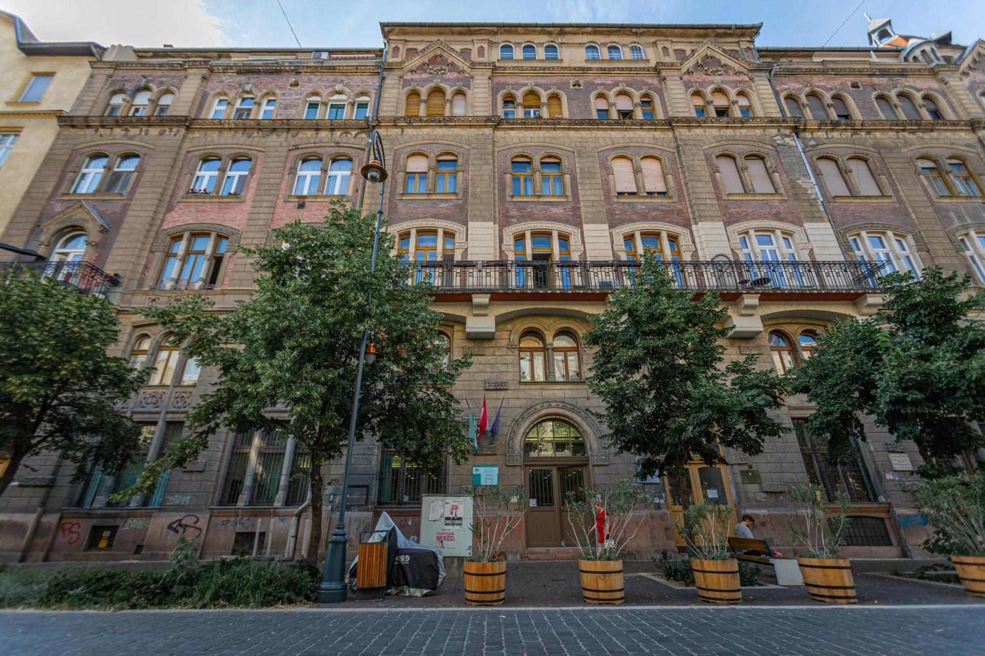 Velvet Vista Apartment Будапеща Екстериор снимка